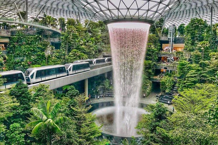 Singapore Changi Jewel Highlights Wandertour