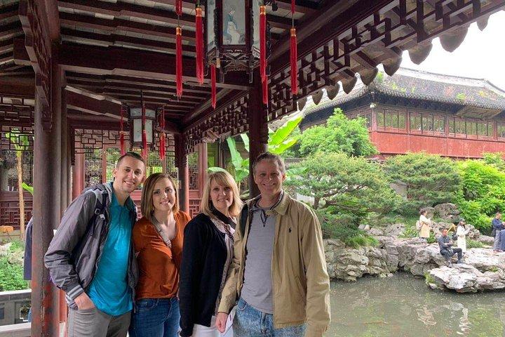 Excursão privada ao melhor de Xangai: The Bund, Nanjing Rd, cruzeiro, jardim e muito mais ...