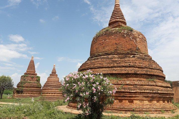Bagan Sightseeing Tour door privégids en auto