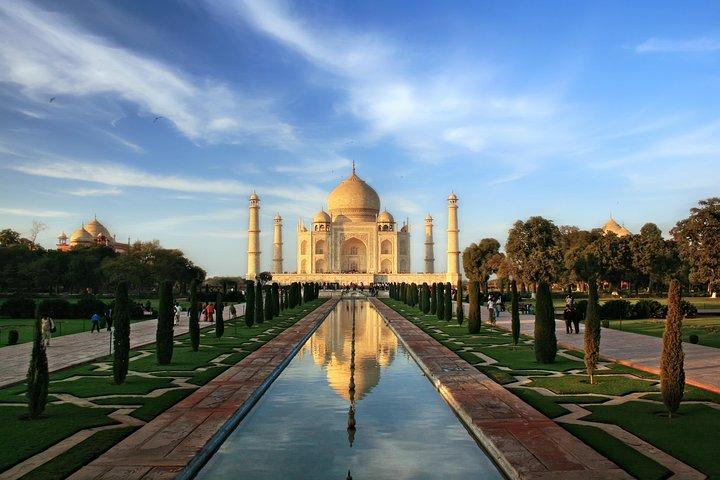 Sunrise Taj Mahal & Agra Fort Tour From Jaipur With Skip The Line