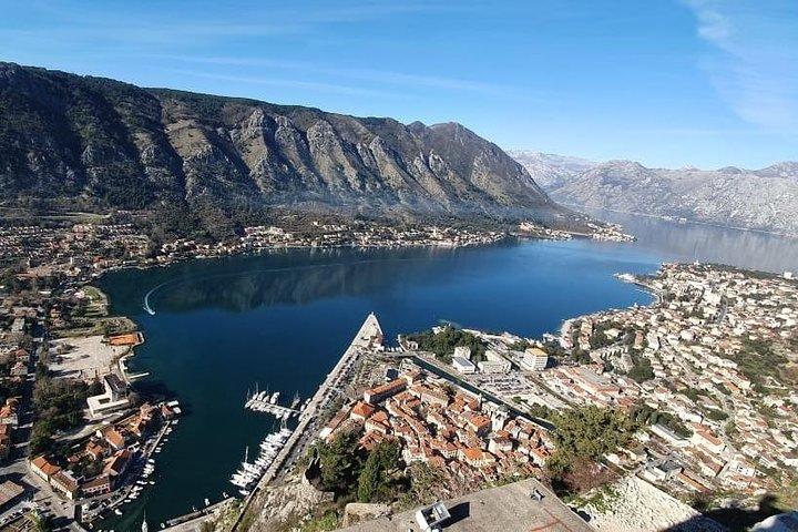 Blue Cave Kotor & Lady of the Rocks Tour Privado (até 5 pessoas)
