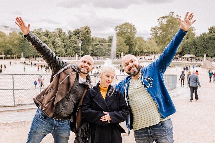 Excursion privée et personnalisée d'une journée à Paris avec un Guide local