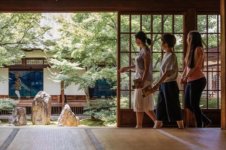 Kyoto Private 7 - Hour Hidden Gems Tour com um local – sem script
