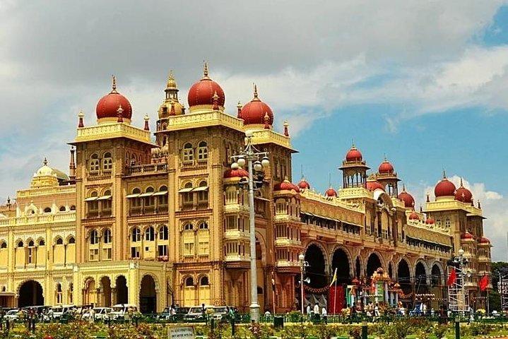(Mysuru) Mysore Day Out - バンガロールからのロイヤル エクスペリエンス プライベート ツアー
