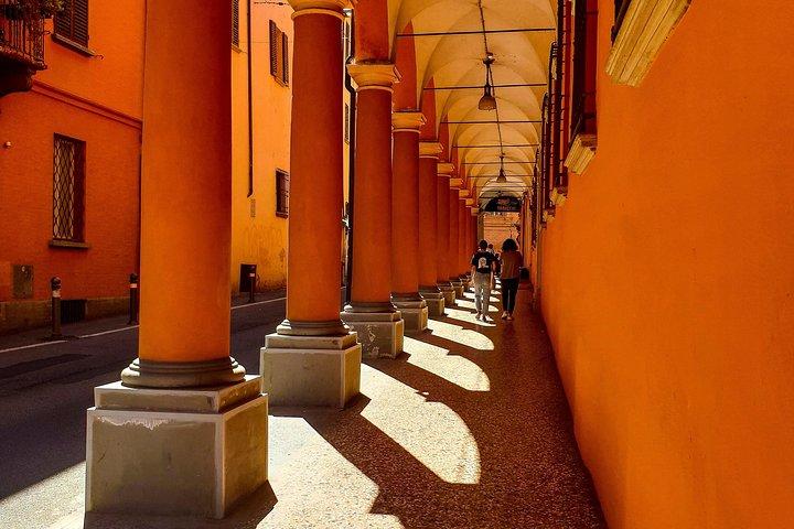 Sju hemligheter av Bologna (och mer!) Half Day Walking Tour
