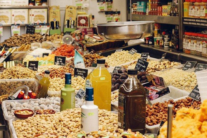 Tour del mercato gastronomico di Atarazanas a Malaga - di OhMyGoodGuide