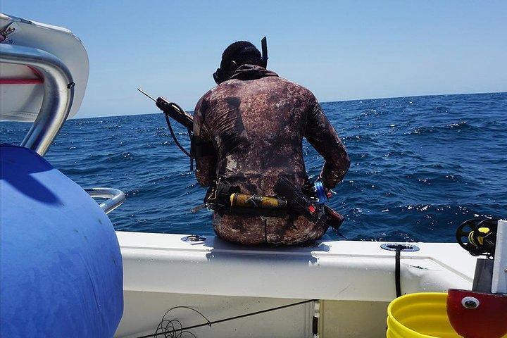 Viaggio privato di pesca subacquea da Atene