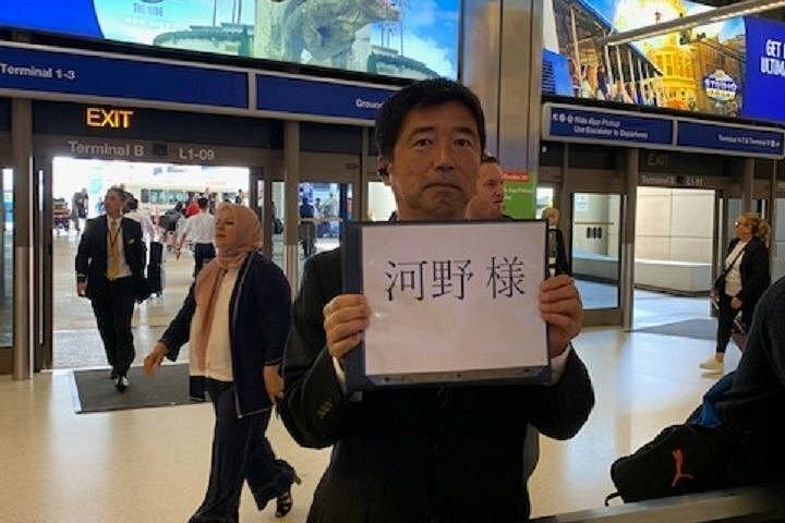 日本語ドライバー確約・ロサンゼルス・ラグジュアリー貸し切りチャーター・革張りシートバン|観光・ビジネス・視察(1〜8名/4時間〜)