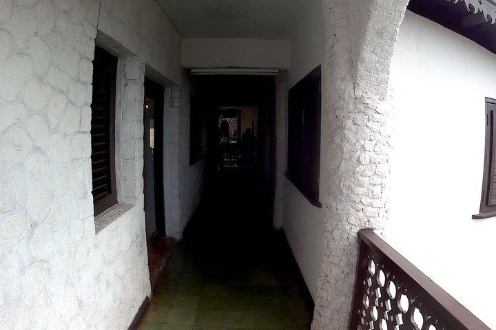 Bob Marleys Mausoleum Tour