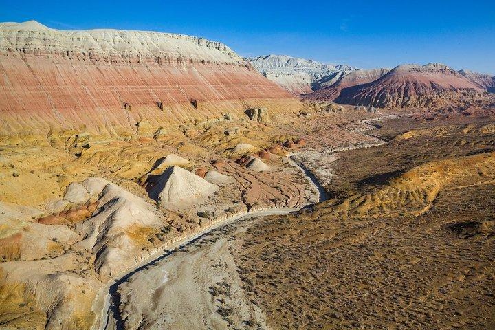 Parc Altyn Emel de 4 jours + lacs Kolsai et Kaindy + excursion en jeep dans le canyon Charyn