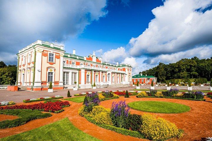 Private mittelalterliche Tallinn-Tour mit Kadriorg-Pirita Seashore