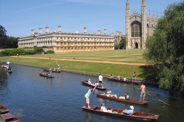Découvrez Oxford et Cambridge avec un guide de Londres en autocar