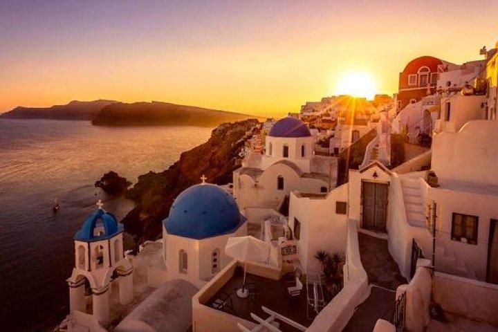 Traslados de ida y vuelta al atardecer en Oia