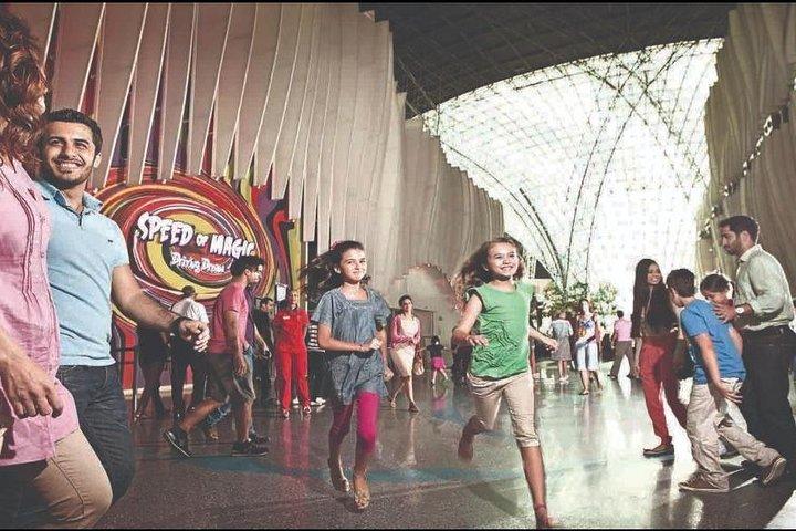 Private Stadtrundfahrt durch Abu Dhabi mit Louvre-Museum