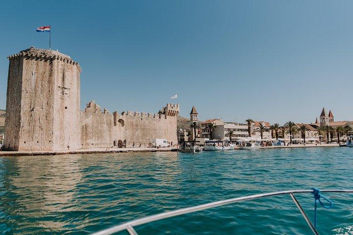 Split/Trogir : Blaue Lagune und 3 Inseln Schnellboot Kleingruppentour