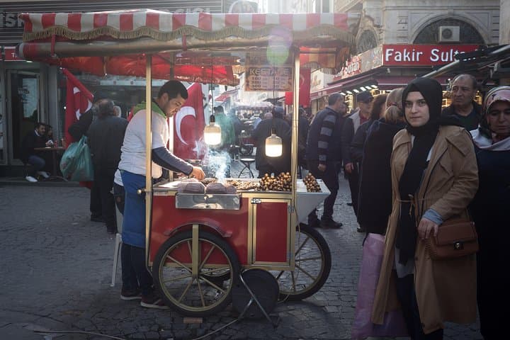 Istanbul Street Photo Tour