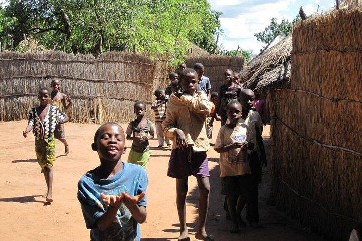 Mukuni Village Tour
