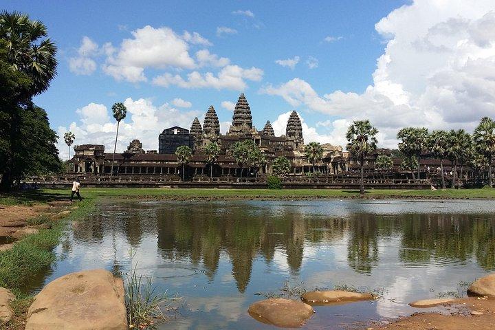 アンコール寺院のベスト シェムリアップからの 3 日間のプライベート ツアー