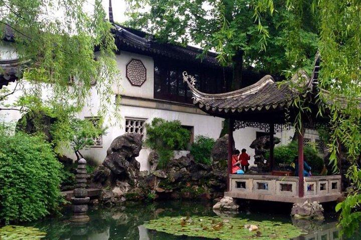 Bezoek Suzhou Garden en Zhouzhuang Water Town vanuit Shanghai