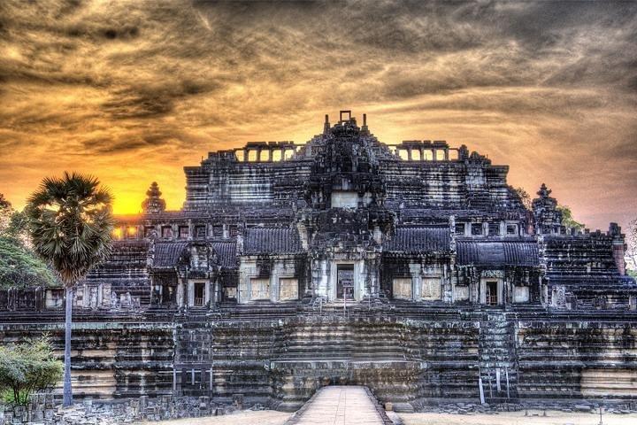 日没のある最高の終日寺院