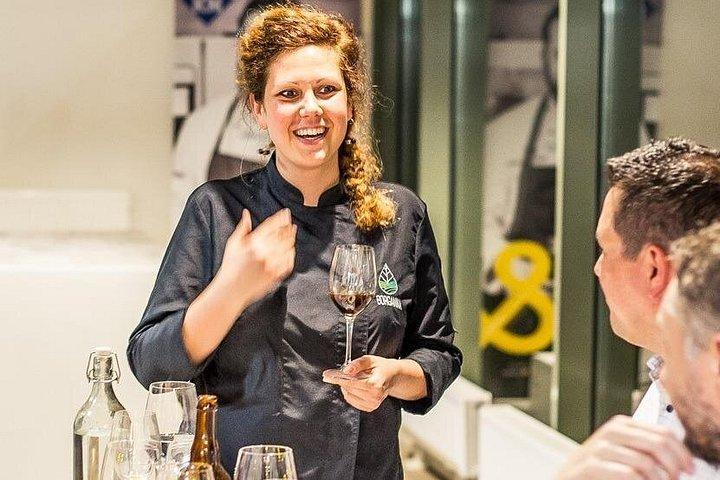 ハンガリーのシュトルーデル クラスと地元ワインの試飲を楽しむ