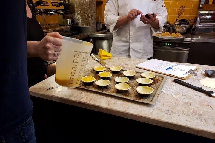 Aula de Pastel de Nata numa Pastelaria de Lisboa