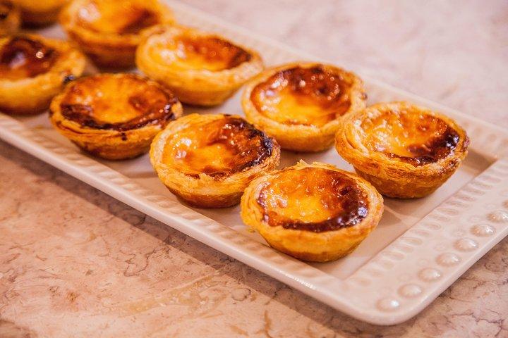 リスボンのペストリー ショップでのパステル デ ナタ料理教室