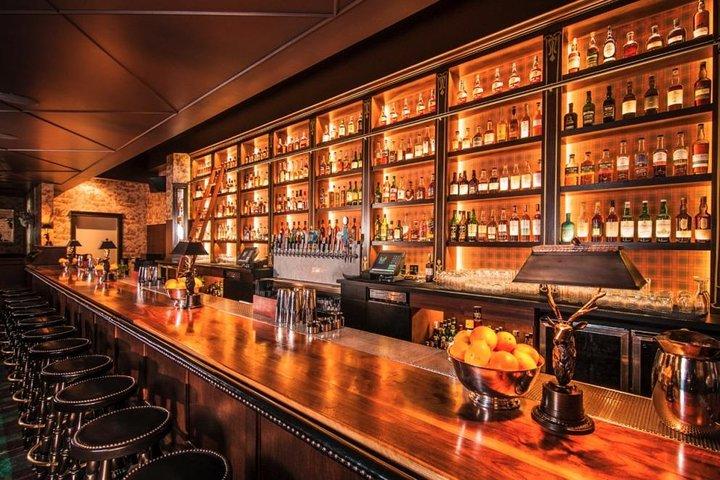 ロサンゼルス バー ハント : DTLA のダウンタウン ドリンク
