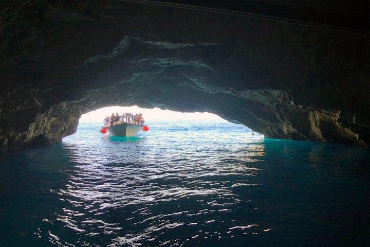 Blue Cave & Our Lady of the Rocks 3 timers privat tur (op til 12 pax)