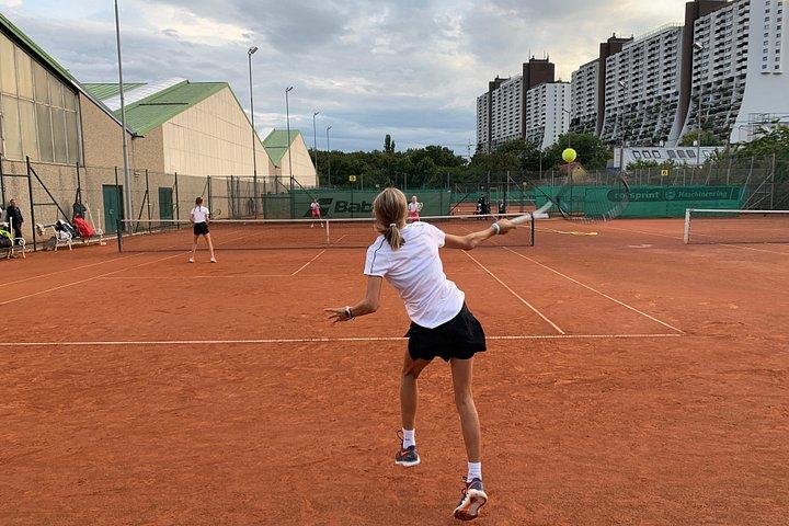 Vienna Private 90-Minute Tennis Session at Sportcenter Donaucity