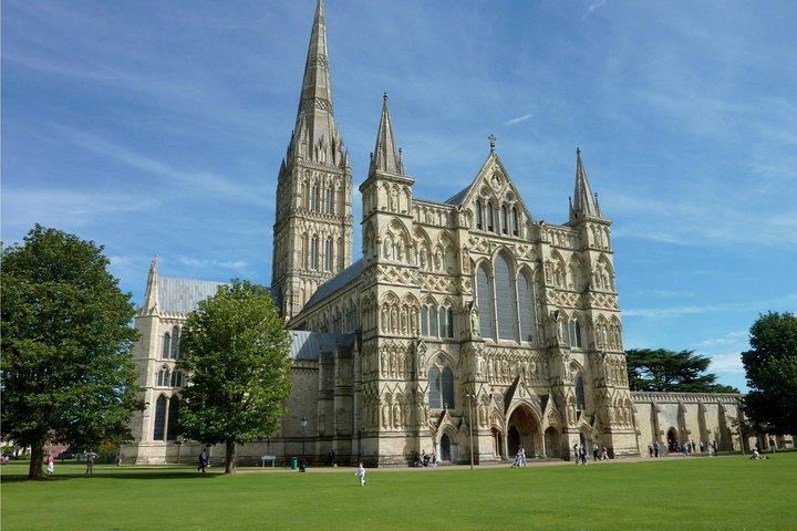 Stonehenge, Salisbury y el castillo de Windsor desde Londres
