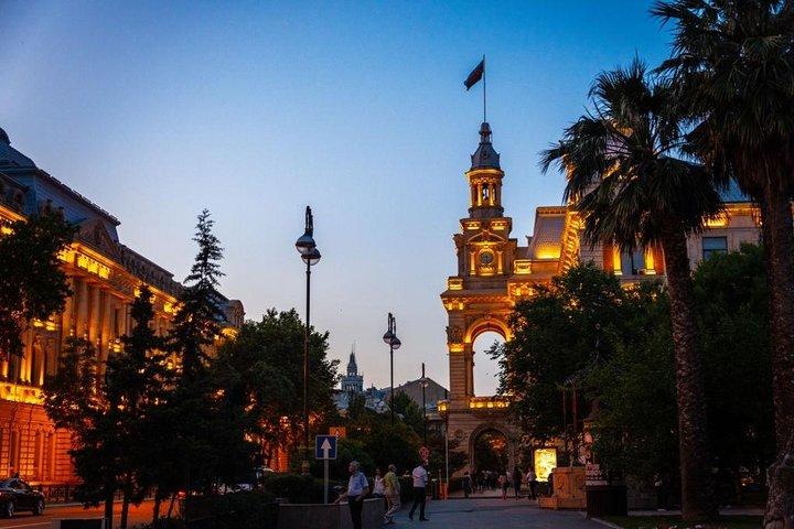 Beleza de Baku Private Night Tour