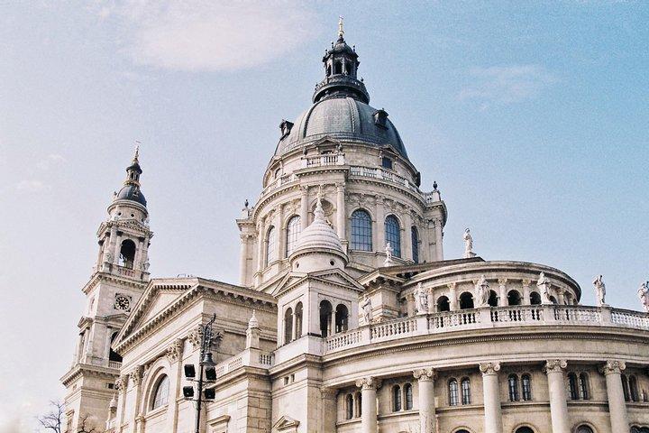 Private Wine Tasting Transfer from Prague to Budapest