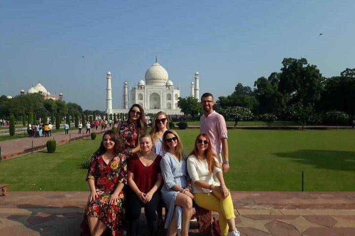 Pernoite no Taj Mahal e Red Fort Tour