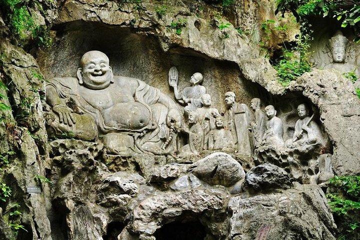 3日間の上海杭州と蘇州プライベートツアーには朱家角ウォータータウンが含まれます