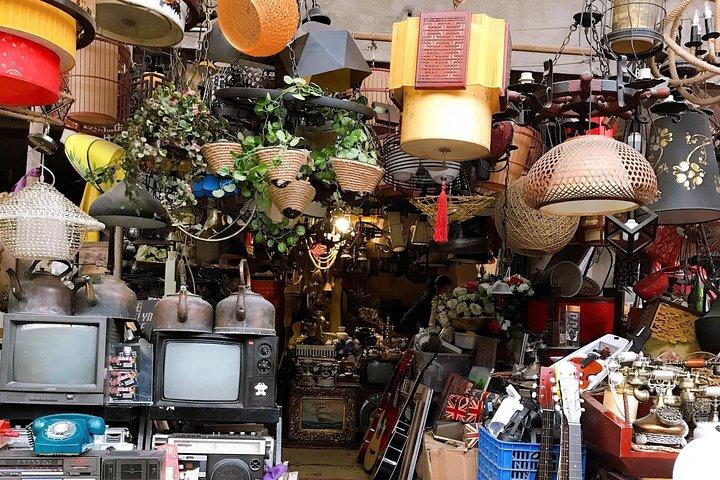 Recorrido privado de 3 horas por muebles antiguos y mercado de pulgas