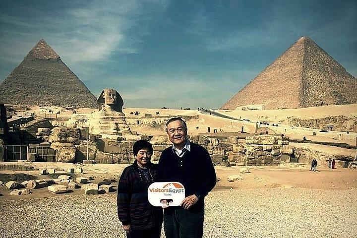 Visite privée d'une journée complète des pyramides de Gizeh, de Memphis et de Saqqarah