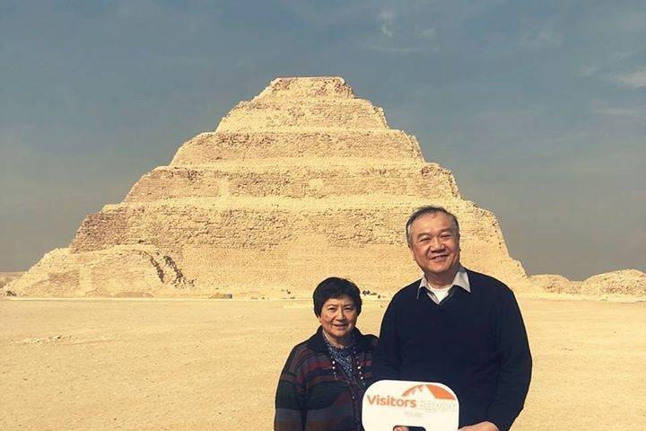 Visite privée d'une journée complète des pyramides de Gizeh, de Memphis et de Saqqarah