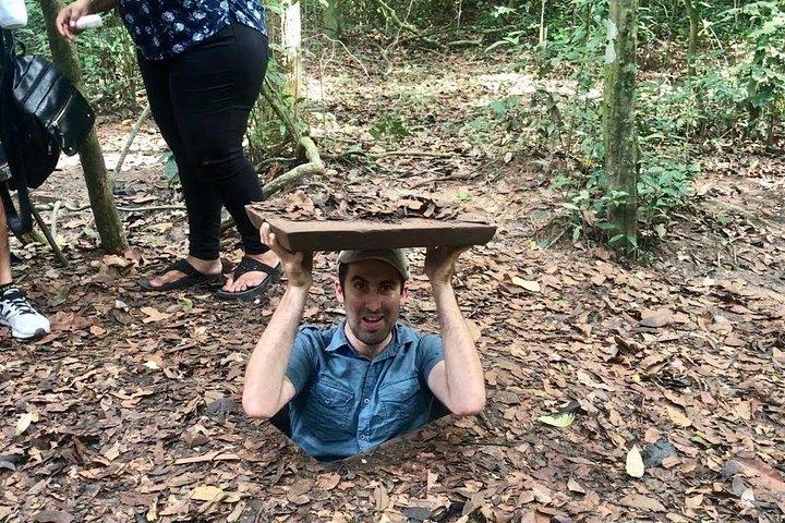 Lille gruppe halve dag Cu Chi tunnels tur fra Ho Chi Minh City