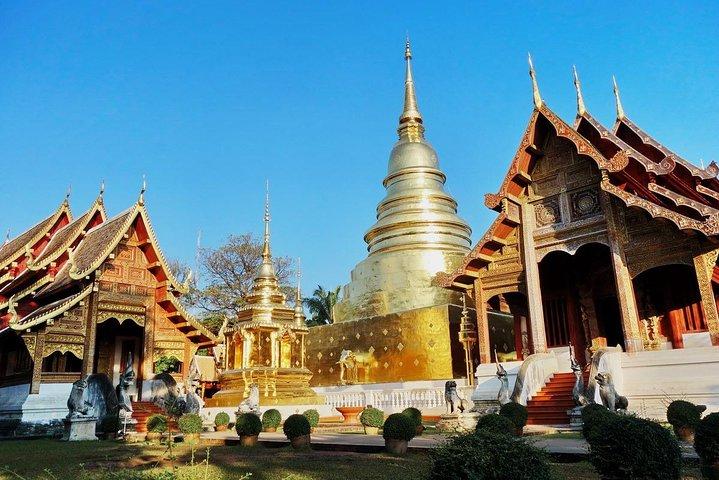 Halvdag Old Town Chiang Mai Temple & City Private Tour (Minimum 2 Pax)