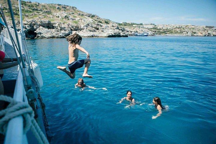 Shared Day Cruise von Rhodes City nach Afantou über Kallithea und Anthony Quin