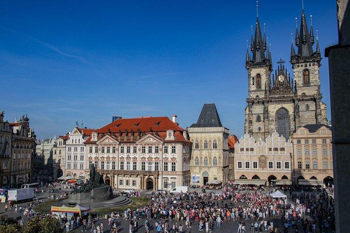 Entdecken Sie die Geschichte des 20. Jahrhunderts - mit Private Licensed Guide