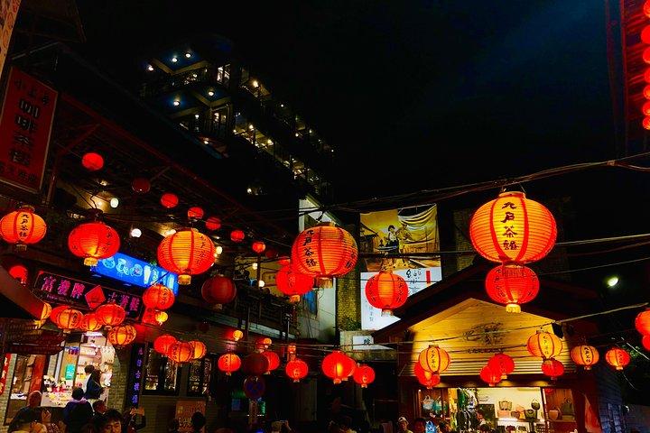 Endags privat chartrad biltur i Taipei: Yehliu, Jiufen, Pingxi, North Coast populära attraktioner med chartrad bil, professionell kinesisk/engelsk förare