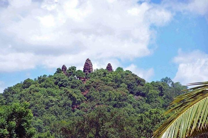 Excursão de dia inteiro saindo de Siem Reap - trem de bambu, caverna da morte e pôr do sol
