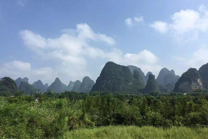 Private Tour: Yangshuo Bike Adventure including Tai Chi Lesson and Chinese Massage