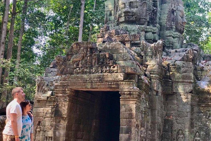 Full-Day 'Big Tour' with Sunset at Phnom Bakheng