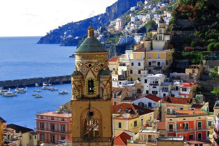 Private Boat Tour of Amalfi Coast and Capri door Jeanneau Leader