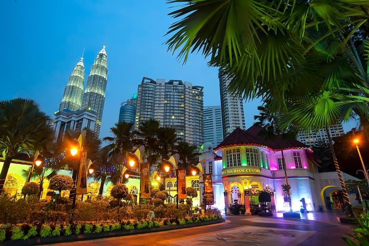 Airport To Kuala Lumpur Pickup & Drop