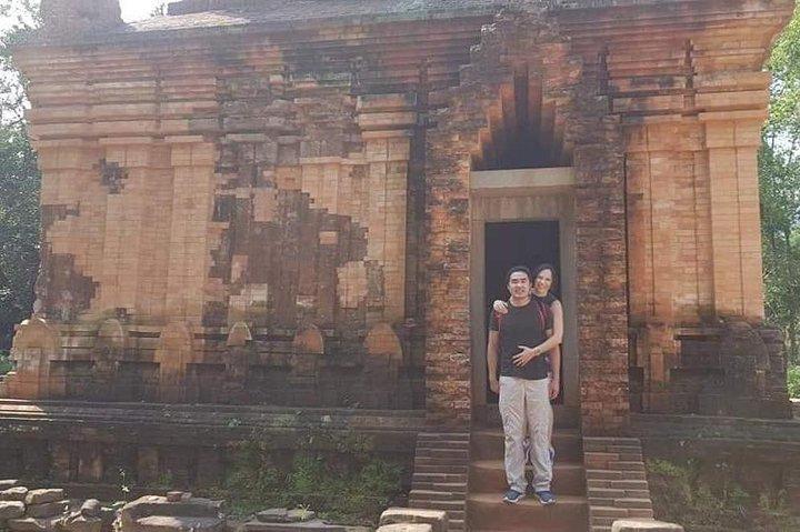 Excursión privada de My Son y regreso en bote privado para visitar Thanh Ha Pottery Village