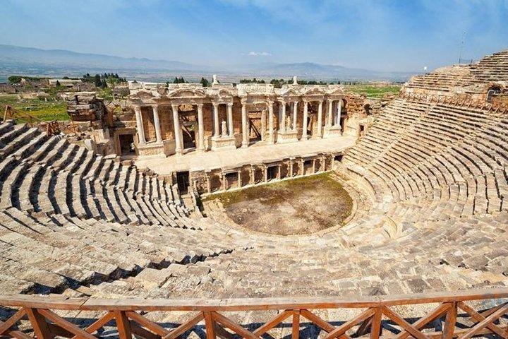Pamukkale Kleingruppentour von Kusadasi oder Selcuk